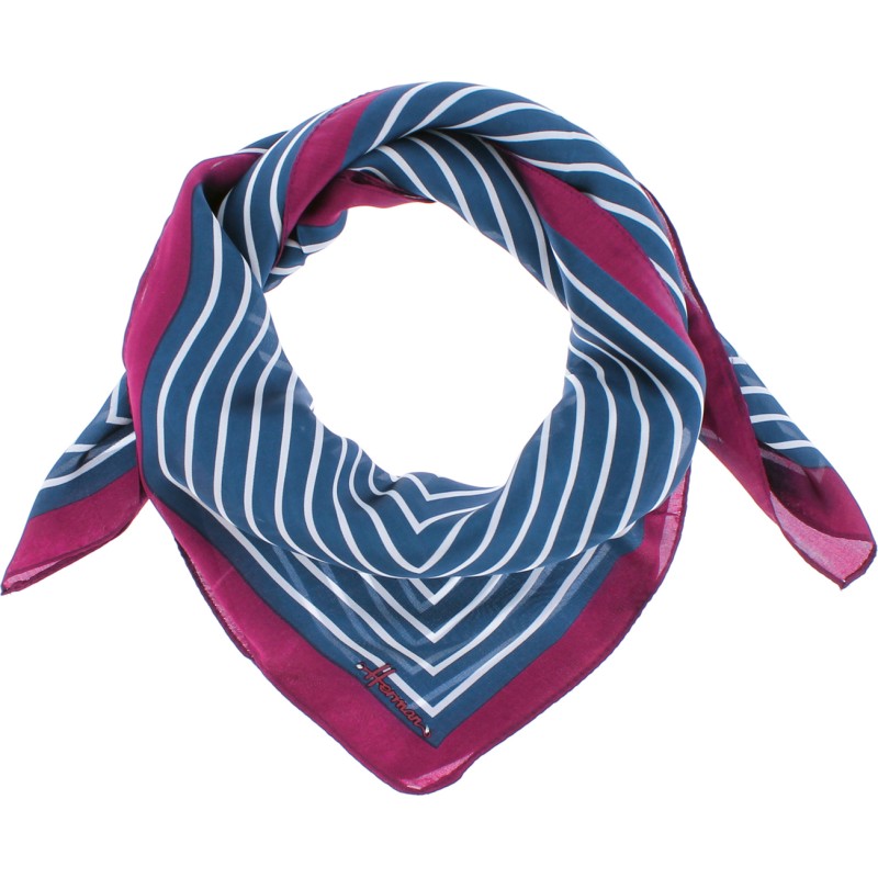 Printed square. Silk feeling