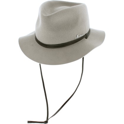 Chapeau feutre 90gr petit bord uni avec fine ceinture et jugulaire imi